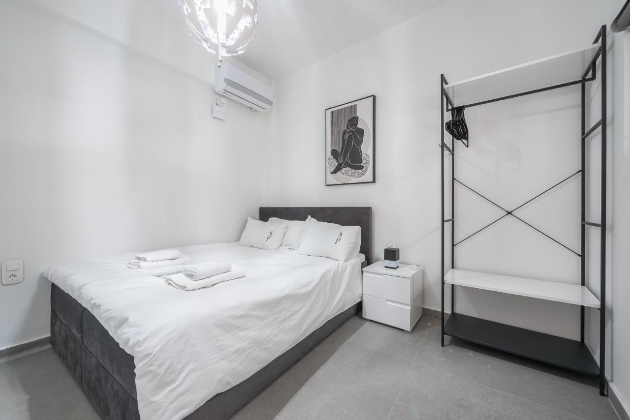 Iguana Gold Luxury Suites 2 Афины Экстерьер фото
